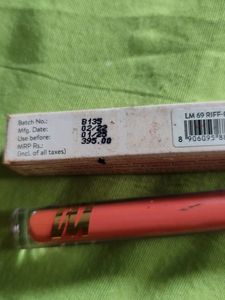 Myglamm Corel,Rust Lipstick