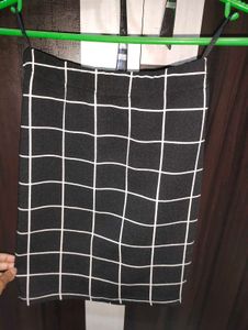 Shein Grid Crop Top Along With Pencil Skirt