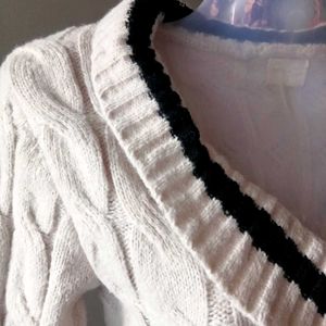 Cropped Knit Cardigan