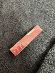 Maybelline Vinyl ink.💗