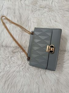 Chic Crossbody Double Flap Bag