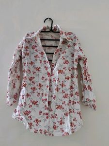 Beautiful White And Red Cotton Blend Shirt For Women