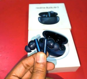 realme Buds Air 3 42dB Active Noise Cancellation