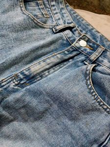Wide Leg Light Wash Jeans