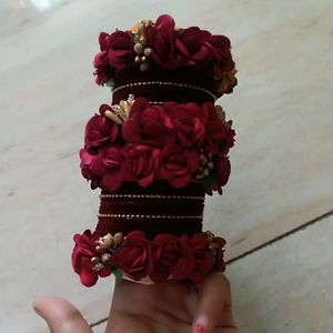 Mahroon Flower Bangles Set