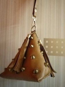 Unique Pyramid Shoulder Bag