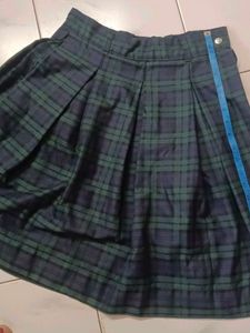 Plaid Pleated Skirt, uniform skirt 28 size