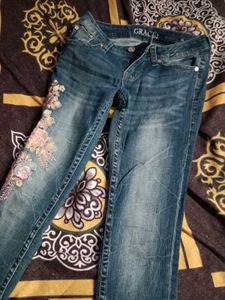 Bahut Achhi Jeans H