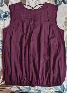 Beautiful Stylish Top With Back Highlight