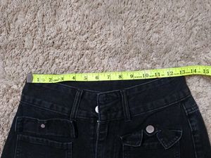 Black Cargo Jeans