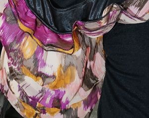 Colourful SleevelessTop