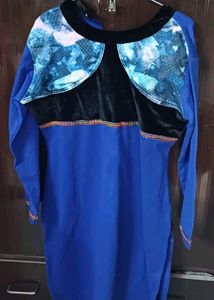 Woolen Kurti With Black Designed