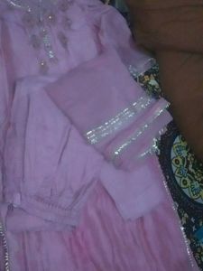 Pink Suit Readymade Pent With Chunni