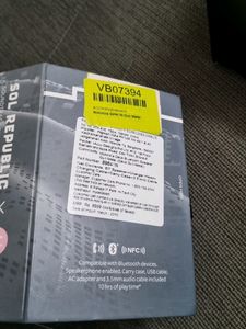 Motorola Deck Sol Republic Wireless Speakers