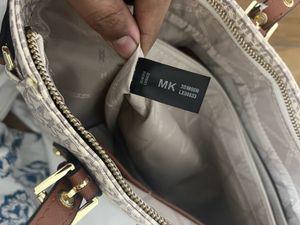 Michael Kors Signature Tote Bag
