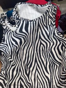 SSS Zebra Asymmetrical Top