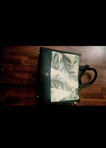 Coach Floral Handbag (Free Gifts)