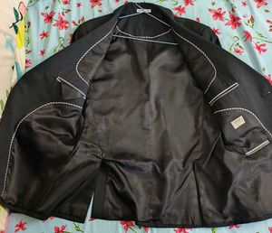 Arrow Blazer/Coat/Jacket - Black