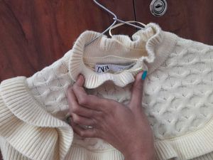 New Arrivals 00&#39;s Ivory frill design knit sweater