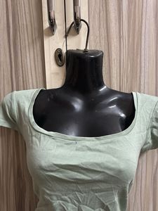 ⭕️B3G1⭕️ + 30 % Off On Combo❗️Cute Green Top