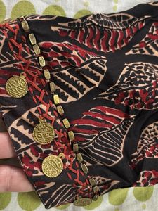 Patterned Leaf Print Top