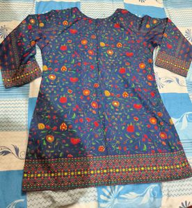 Floral Print Short Kurti