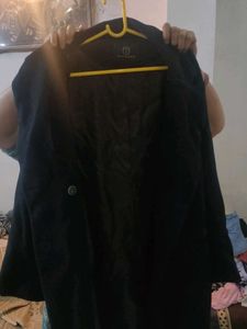It&#39;s An Trench Coat