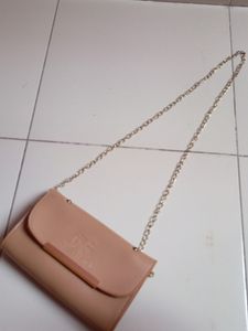 Sling Bag Which Is Never Used.all New Bag With Good Condition.