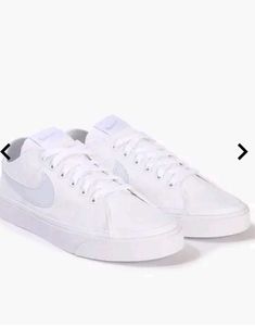 Nike White Sneakers( ORIGINALS )