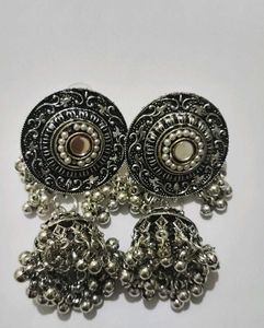 Earings