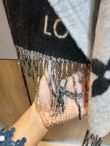 Louis Vuitton Scarf💥