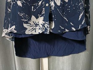 Unique floral print shirt 🤍
