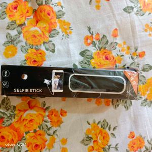 New Selfie Stick - Foldable & Integrated