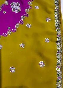 Beautiful Party Wear Kundan Saari With Blouse
