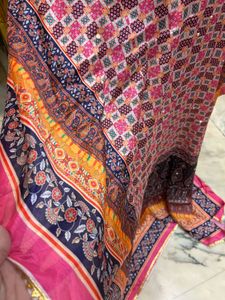 2.5 meters Dupatta