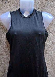 6.26.2 SEXY BLACK BODYCON