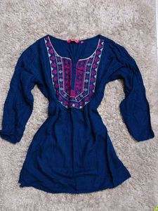 Embroidered Tunic Top