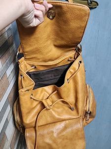 DressBerry BACKPACK CUM HANDBAG