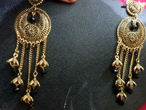 Earings