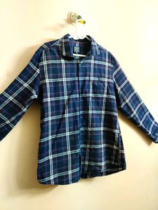 men&#39;s blue chekered shirt