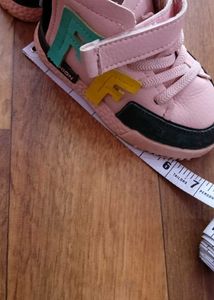 Girls&#39; Pink High top Sneakers