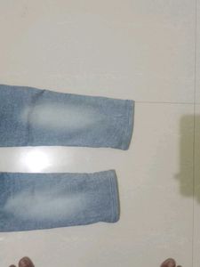 Light Wash Denim Jeans Size 28 Waist