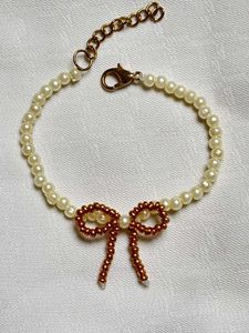 Pearl and Bow Bracelet