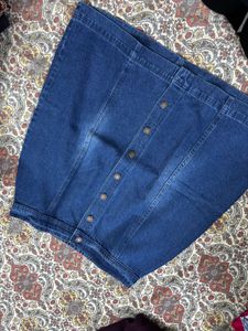 Vintage Denim Button-Front Mid-Length Skirt