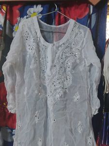 White Embroidered Kurta