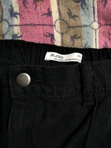 Today&#39;s Sale!!!  Zudio Black Flared Jeans
