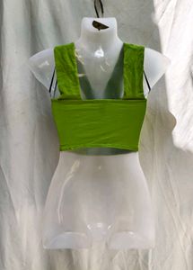 581210. Green Crop Top