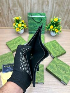 Gucci Wallet - Stylish &amp; Authentic