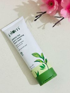 GREEN TEApore cleansing face wash fights pimple