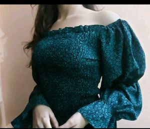 Floral Flared Sleeve Top